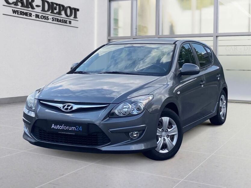 Hyundai i30 90.000 km 5.499 € Jülich 52428