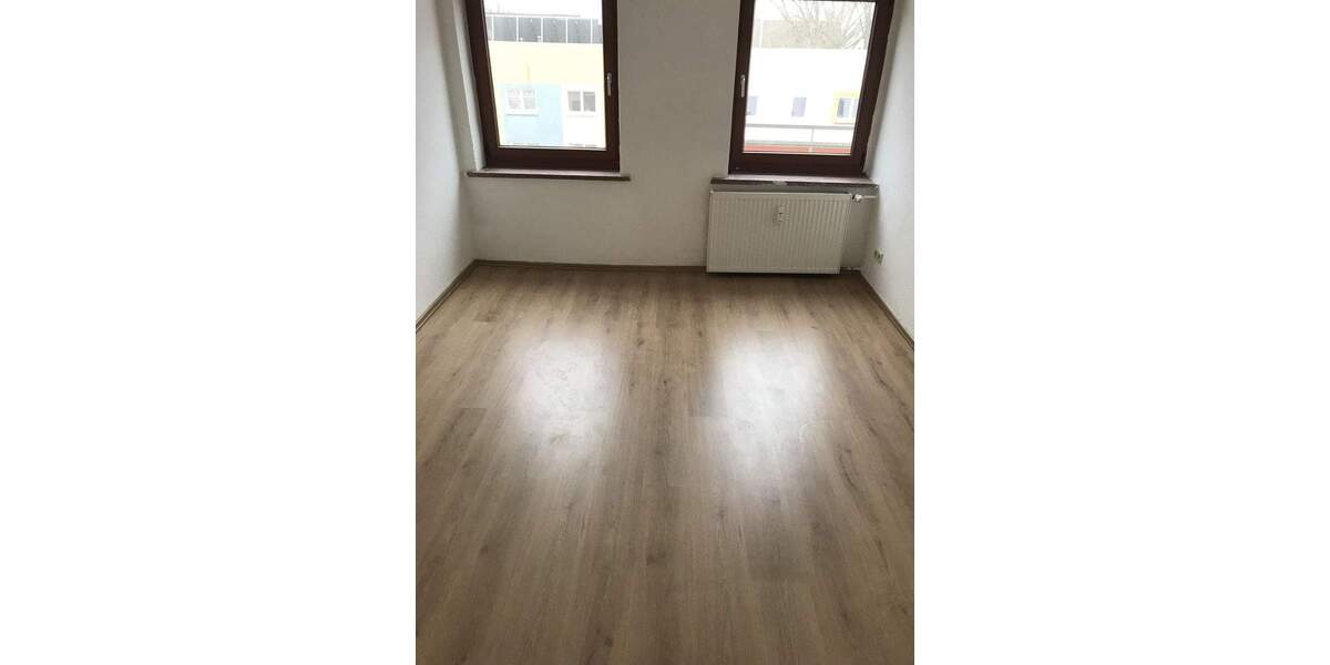 Zimmer Magdeburg Neue Neustadt - 3 Zimmer, 65 m&sup2;, 360&euro; | Angebot:25703985