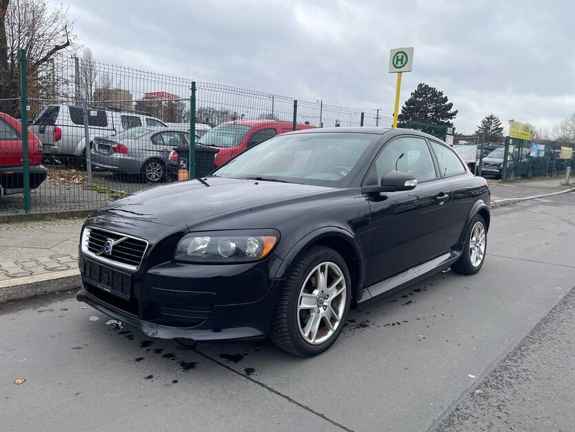 Volvo C30 231.862 km 1.699 € Berlin 13597