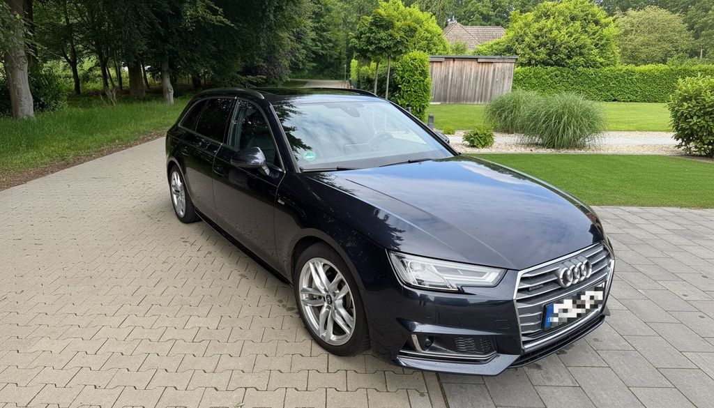 Audi A4 143.633 km 23.900 &euro; Dötlingen 27801