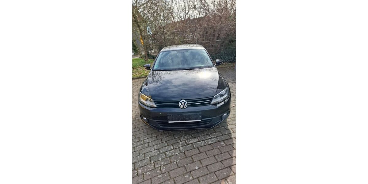 VW Jetta 103.100 km 7.290 &euro; Göttingen 37077