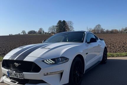 Ford Mustang 93.000 km 34.999 &euro; Altbach 73776
