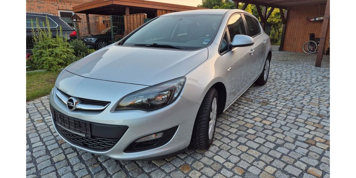 Opel Astra 67.651 km 6.490 &euro; Pingelshagen 19069