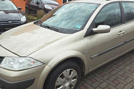 Renault Megane 104.300 km 2.490 &euro; Chemnitz 09114