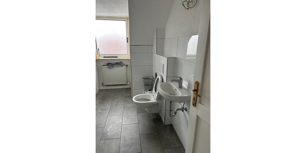 Dachgeschoßwohnung Heilbronn - 4 Zimmer, 97 m&sup2;, 1.190&euro; | Angebot:24472362