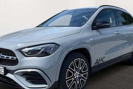 Mercedes-Benz GLA 250 15.000 km 51.890 € Cottbus 03042