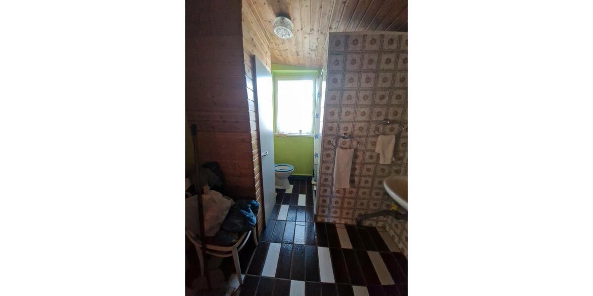 Einfamilienhaus Forst (Lausitz) - 3 Zimmer, 120 m&sup2;, 10.000&euro; | Angebot:27438082