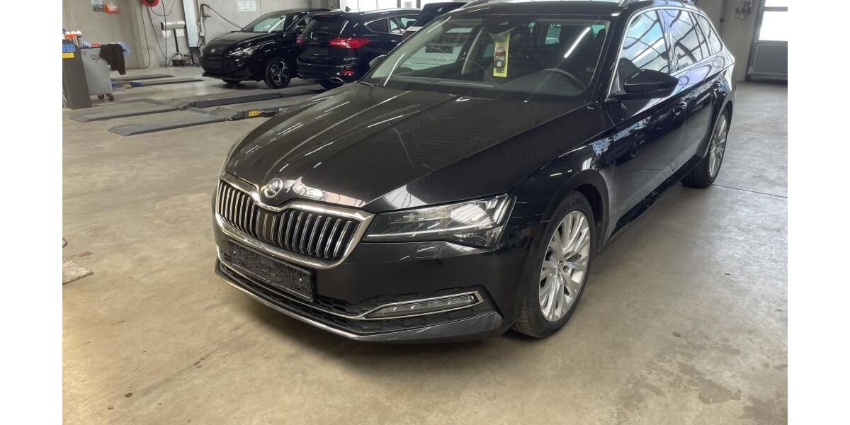 Skoda Superb 197.466 km 19.050 &euro; Nabburg 92507