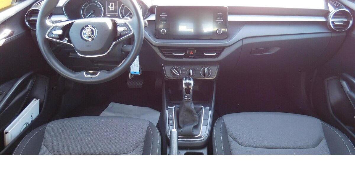 Skoda Fabia 1.0 Ambition TSI BMT DSG Navi Klima 12.500 km 16.990 &euro; Vordorf 38533