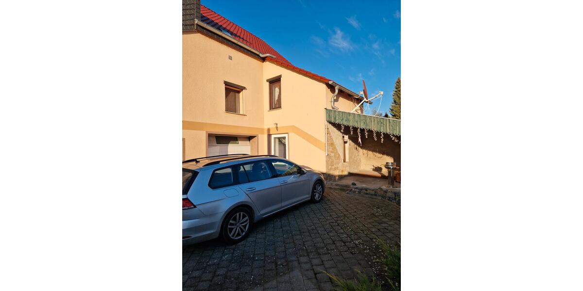 Einfamilienhaus An der Schmücke - 7 Zimmer, 173 m&sup2;, 185.000&euro; | Angebot:27018999