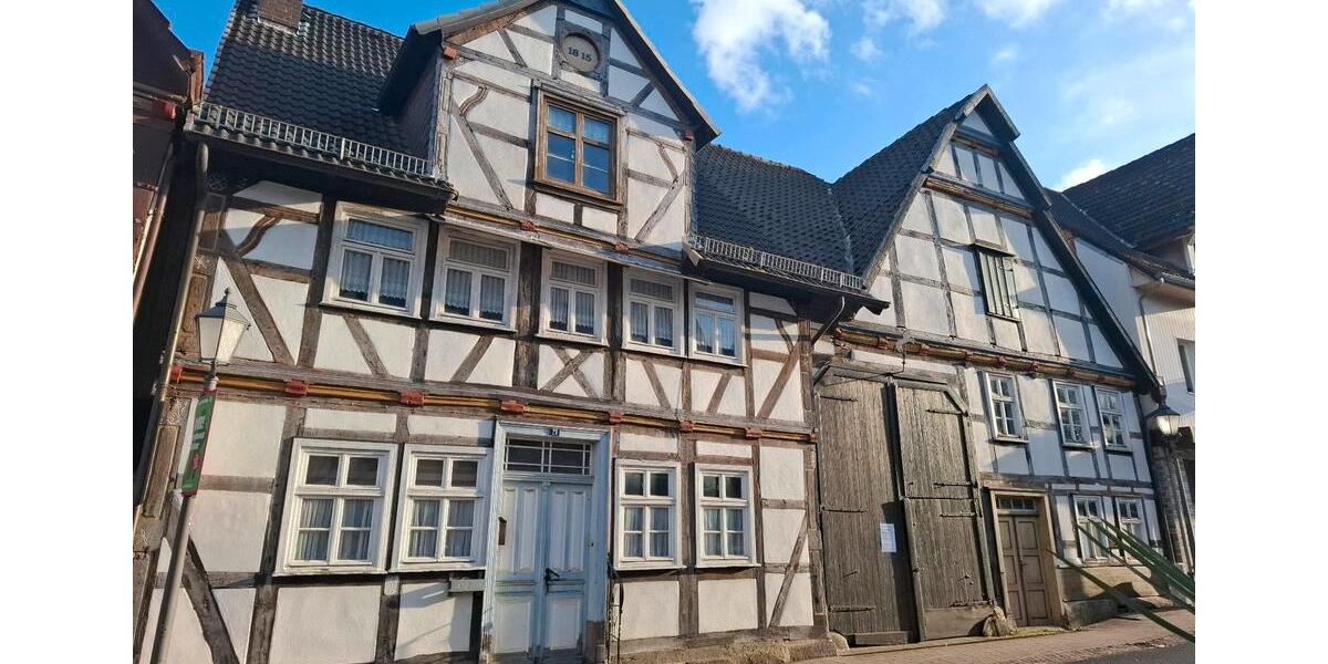 Bauernhaus, Landhaus Zierenberg - 8 Zimmer, 150 m&sup2;, 130.000&euro; | Angebot:26393423