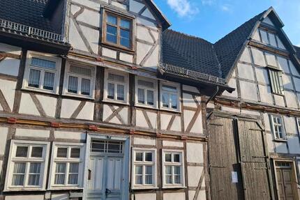 Haus Zierenberg - 8 Zimmer, 150 m&sup2;, 130.000&euro; | Angebot:26393423