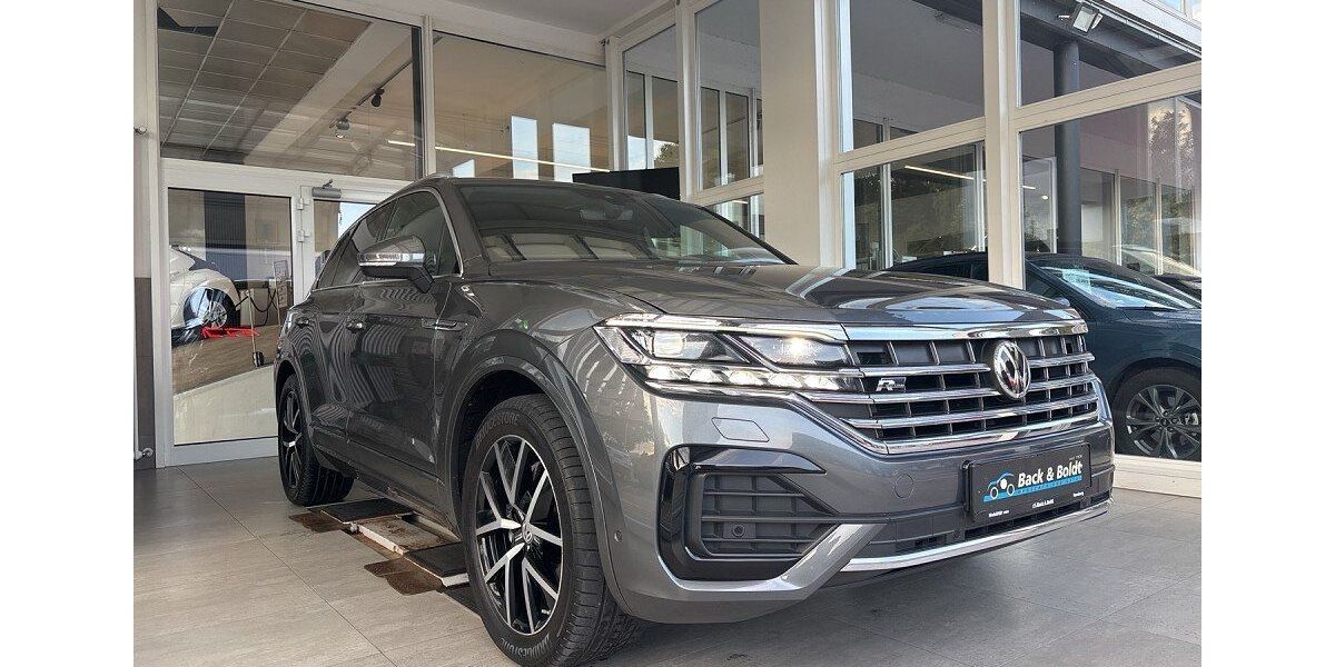 VW Touareg 66.293 km 44.450 &euro; Hamburg 22761