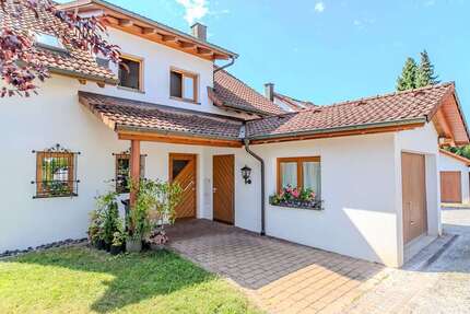 Haus Jestetten - 1 Zimmer, 470 m&sup2;, 1.550.000&euro; | Angebot:20861362