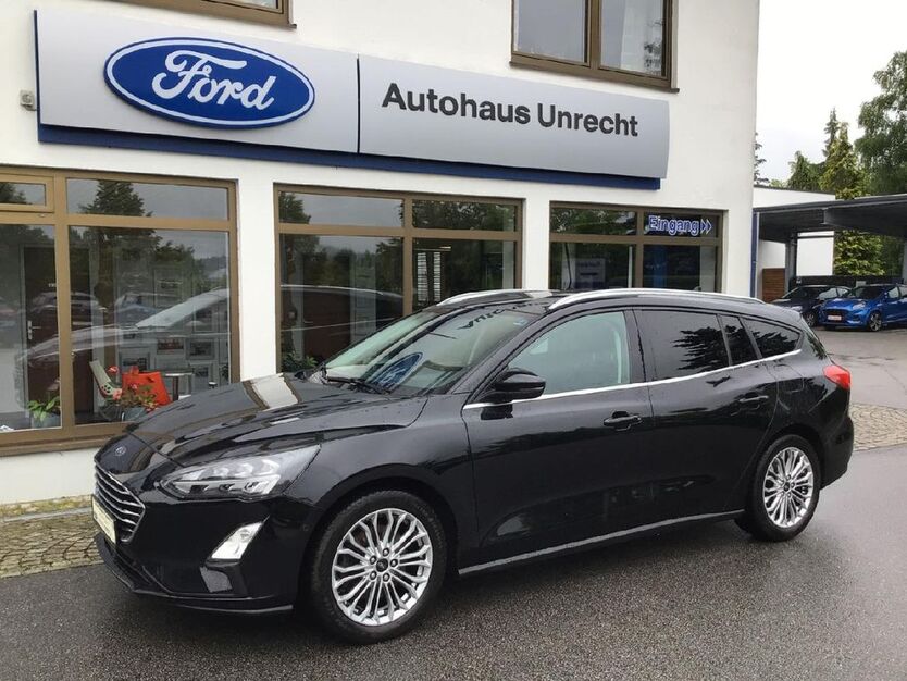 Ford Focus 117.650 km 12.490 € Tittling 94104