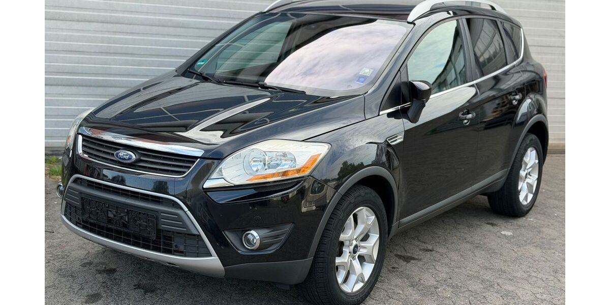 Ford Kuga 212.000 km 3.900 &euro; Fulda 36100
