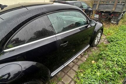 VW Beetle 209.832 km 4.000 € Grimma 04668