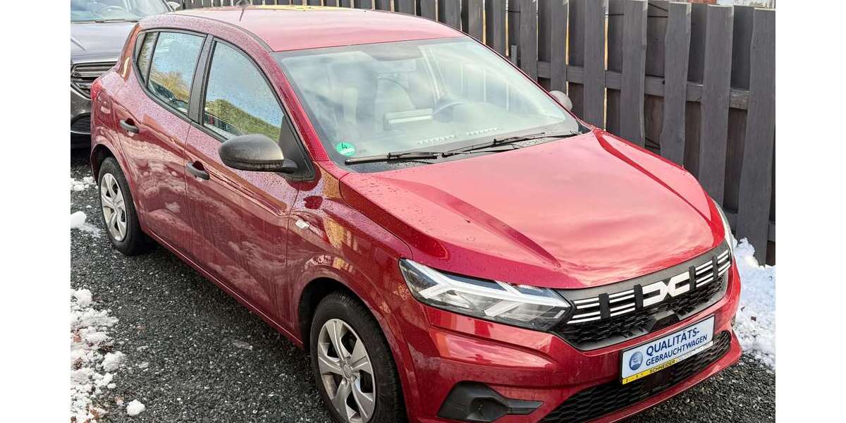 Dacia Sandero 27.000 km 11.400 &euro; Plauen 08527