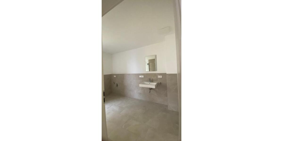 Etagenwohnung Donaueschingen - 2.5 Zimmer, 79 m&sup2;, 869&euro; | Angebot:25205596