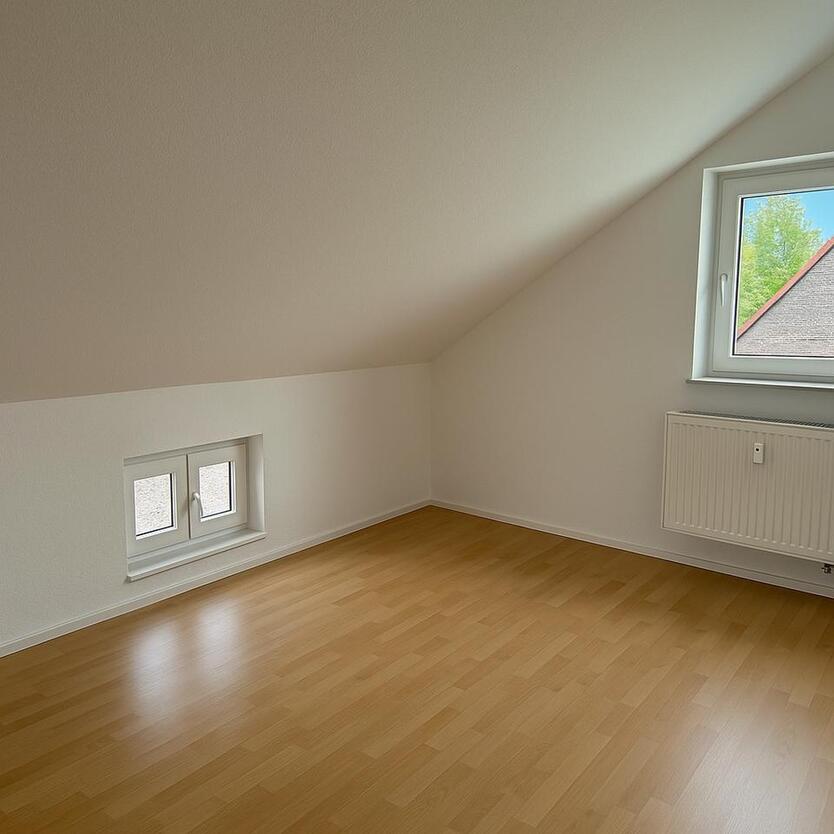 Frisch sanierte Dachgeschoßwohnung in Bralitz