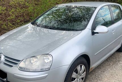VW Golf 141.000 km 2.300 &euro; Dippoldiswalde 01744