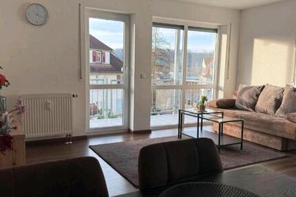 Gepflegte 2 Zimmer Wohnung mit Balkon & Stellplatz 2 zimmer