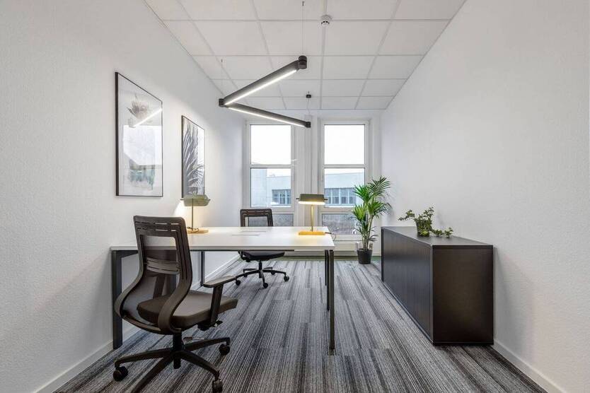Moderne Offices und Coworking mit Dachterrasse - All-in-Miete