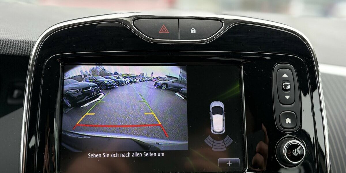 Renault ZOE Intens KEYLESS/TEMPOMAT/KAMERA/NAVI/KLIMA 97.952 km 6.590 &euro; Villingen-Schwenningen 78054