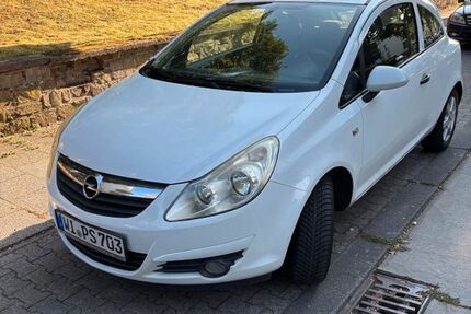 Opel Corsa 198.000 km 950 &euro; Wiesbaden 65201