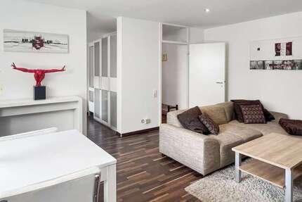 Wohnung zum Kaufen in Köln 282.400 € 42.35 m²