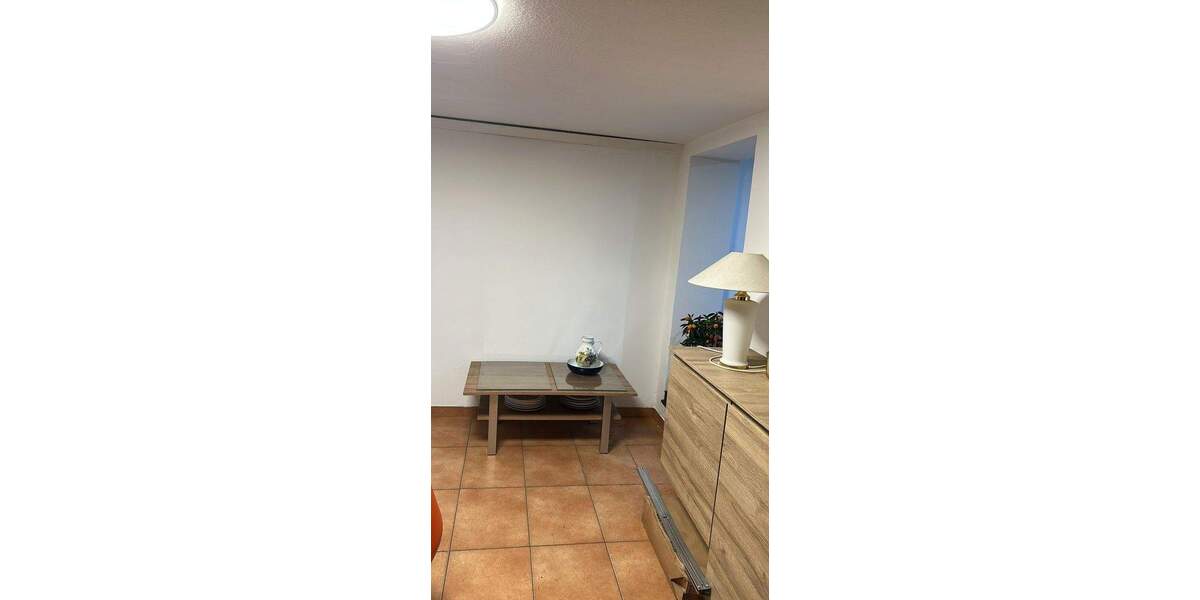 Einfamilienhaus Wiesenbach - 7 Zimmer, 140 m&sup2;, 1.500&euro; | Angebot:25683549