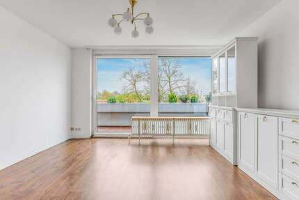 Wohnung Ingolstadt Friedrichshofen-Hollerstauden - 3 Zimmer, 73 m&sup2;, 1.120&euro; | Angebot:26411119