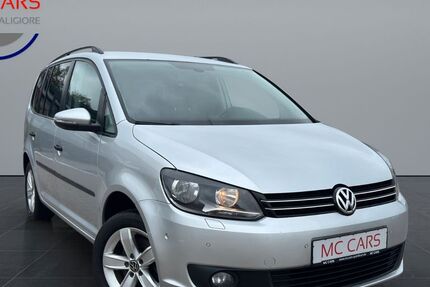 VW Touran 166.000 km 9.499 &euro; Quickborn 25451