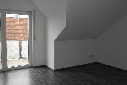 Wohnung Cadolzburg - 2.5 Zimmer, 59 m&sup2;, 213.000&euro; | Angebot:27045113