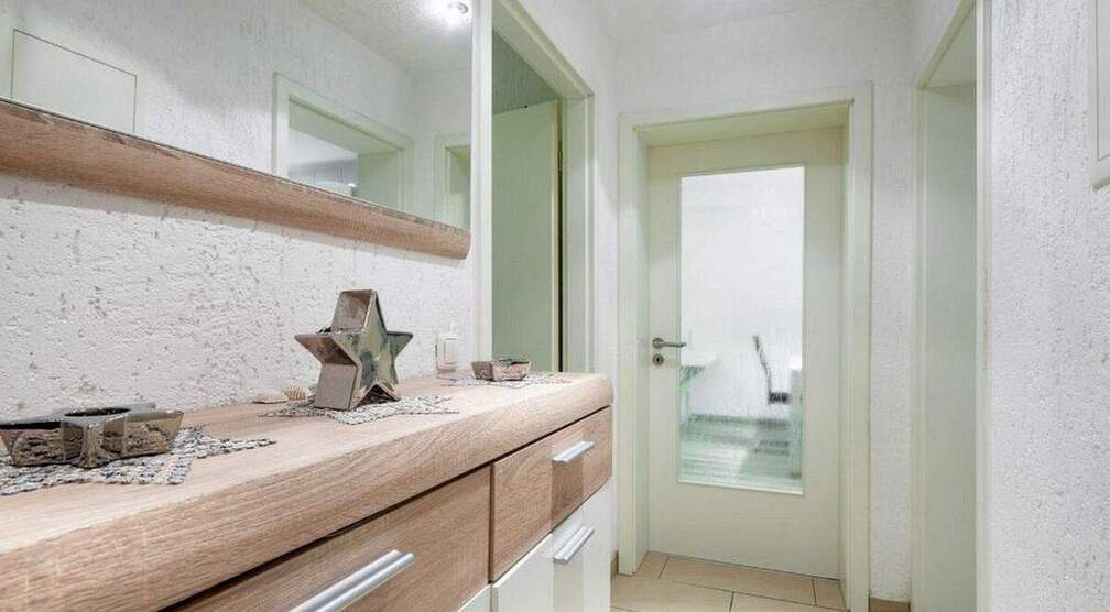 Familienfreundliche 6-Zimmer-Wohnung mit Balkon in Wiesbaden Medenbach 6 zimmer