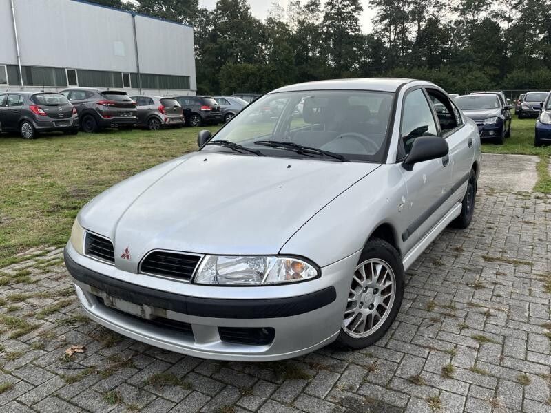 Mitsubishi Carisma 153.476 km 2.990 € Königswinter 53639