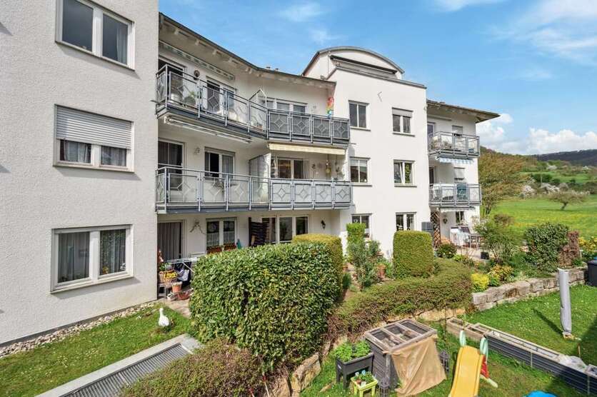 Wohnung zum Kaufen in Dettingen an der Erms 133.000 € 85 m²