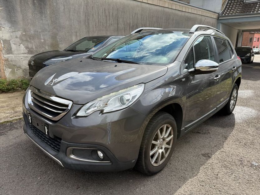 Peugeot 2008 120.000 km 5.400 € Saarbrücken - Burbach 66115