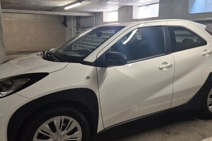 Toyota Aygo (X) 1.437 km 14.499 &euro; Dresden 01309