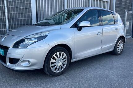 Renault Scenic 156.000 km 3.880 € Holzgerlingen 71088