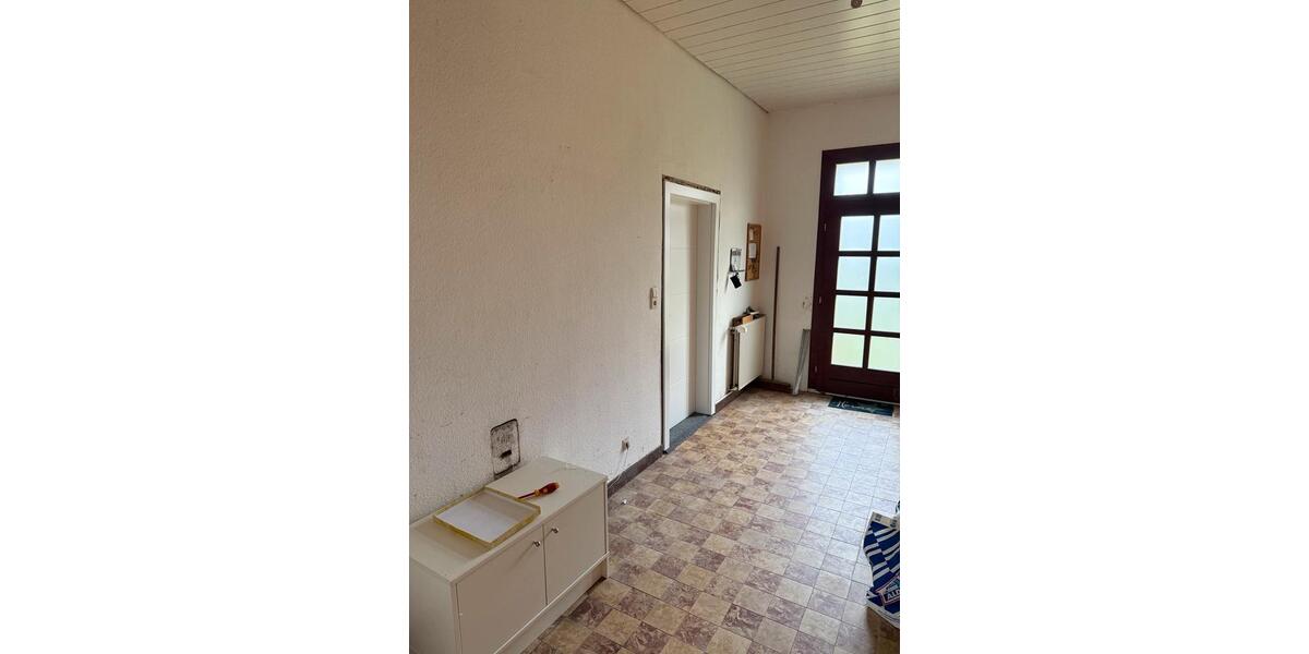 Einfamilienhaus Syke - 7 Zimmer, 180 m&sup2;, 320.000&euro; | Angebot:24825725