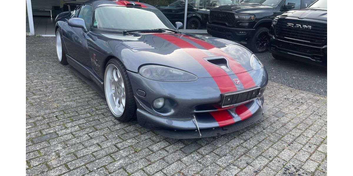 Dodge Viper 27.500 km 69.890 &euro; Bergheim 50129