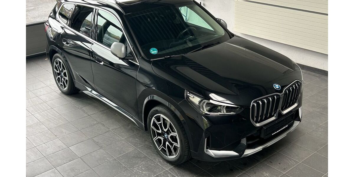 BMW iX1 9.650 km 41.950 &euro; Freudenberg 57258