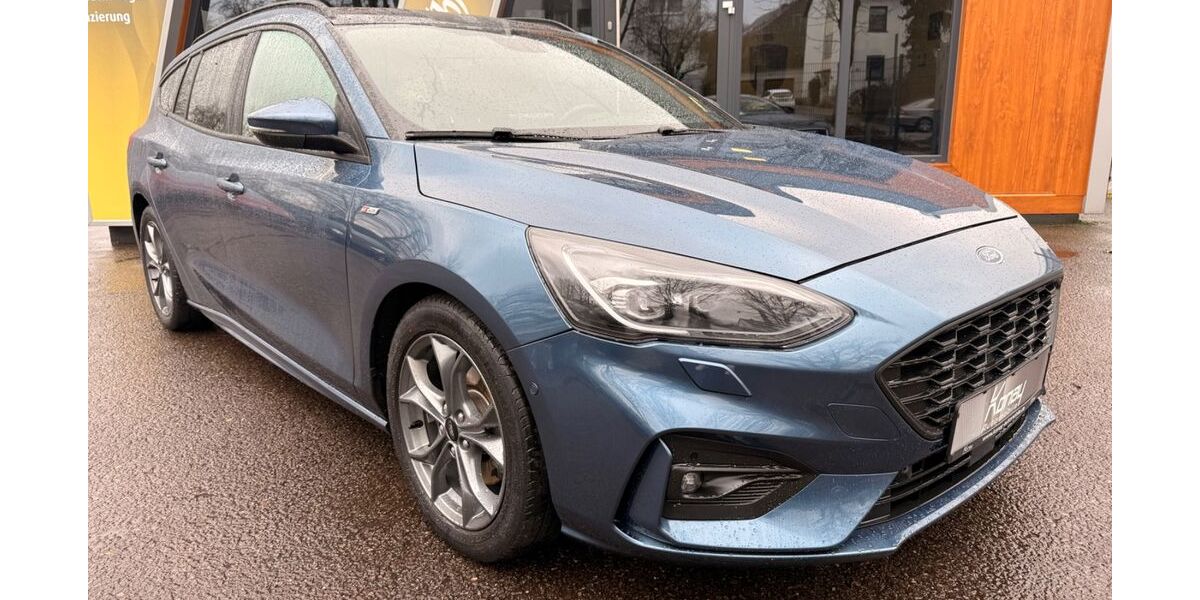 Ford Focus 89.000 km 15.900 &euro; Dillingen 66763