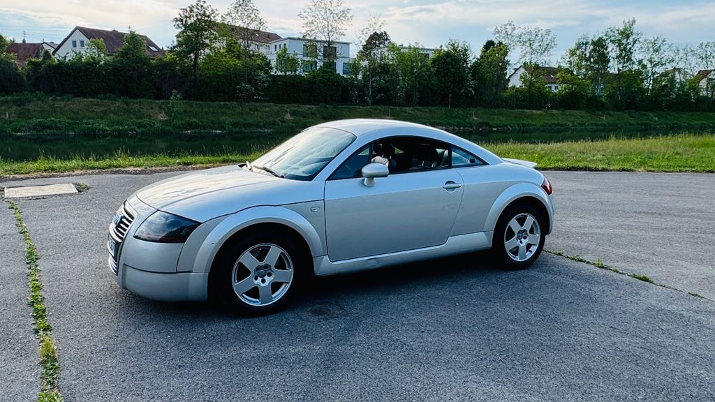 Audi TT 242.600 km 2.800 &euro; Augsburg 86161