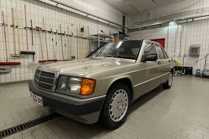 Mercedes-Benz 190 187.424 km 7.499 &euro; Senden 48308