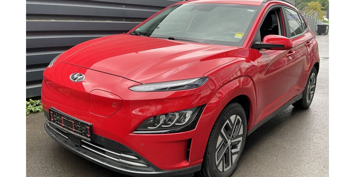 Hyundai KONA 28.844 km 18.900 &euro; Eitorf 53783