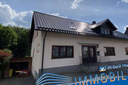 Haus Dahlem - 12 Zimmer, 287 m&sup2;, 439.000&euro; | Angebot:21691602