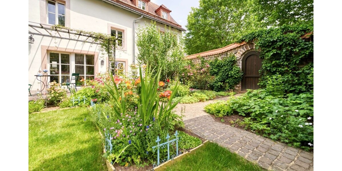 Einzigartige Perle! Wunderschönes Bauernaus mit Atelier, hochwertig saniert - Einfamilienhaus Wadern | Angebot:27010250