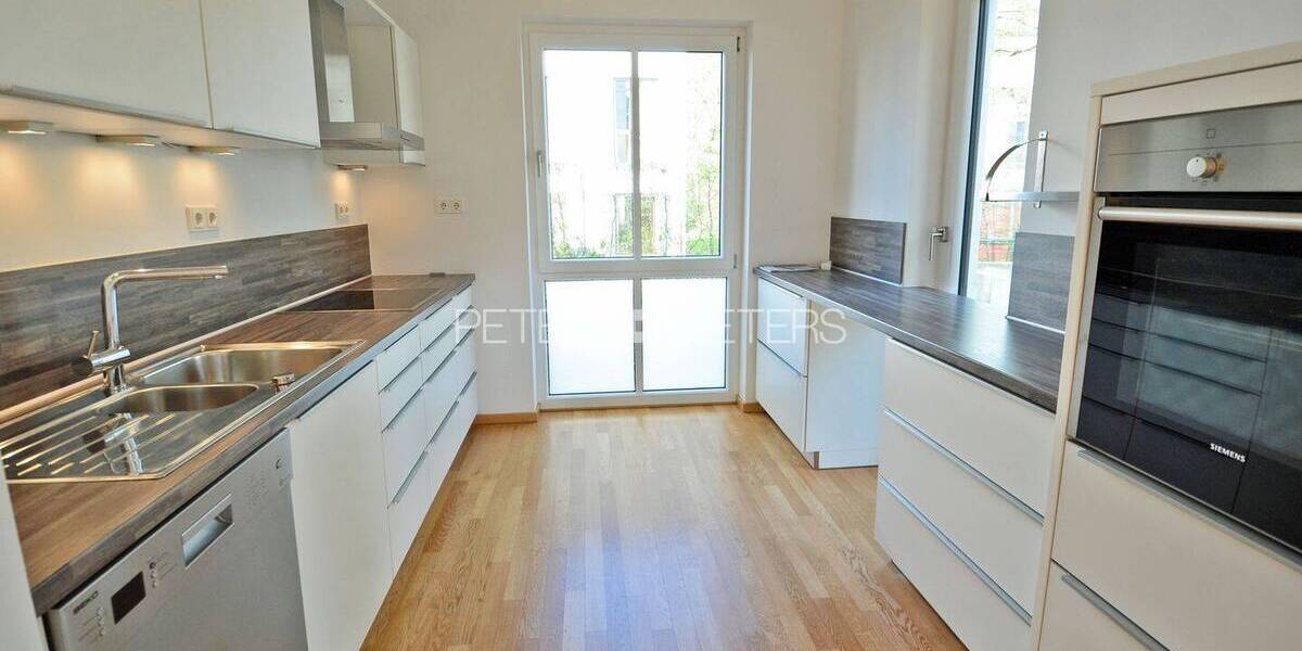 Doppelhaushälfte Hamburg Rissen - 4 Zimmer, 165 m&sup2;, 2.749&euro; | Angebot:26904226